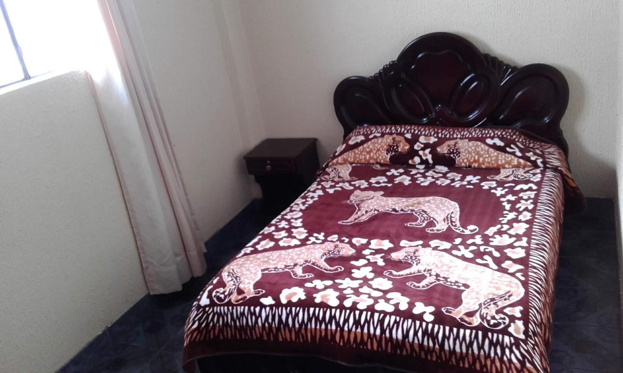 Hostal Lesly Salome Tulcan Bagian luar foto